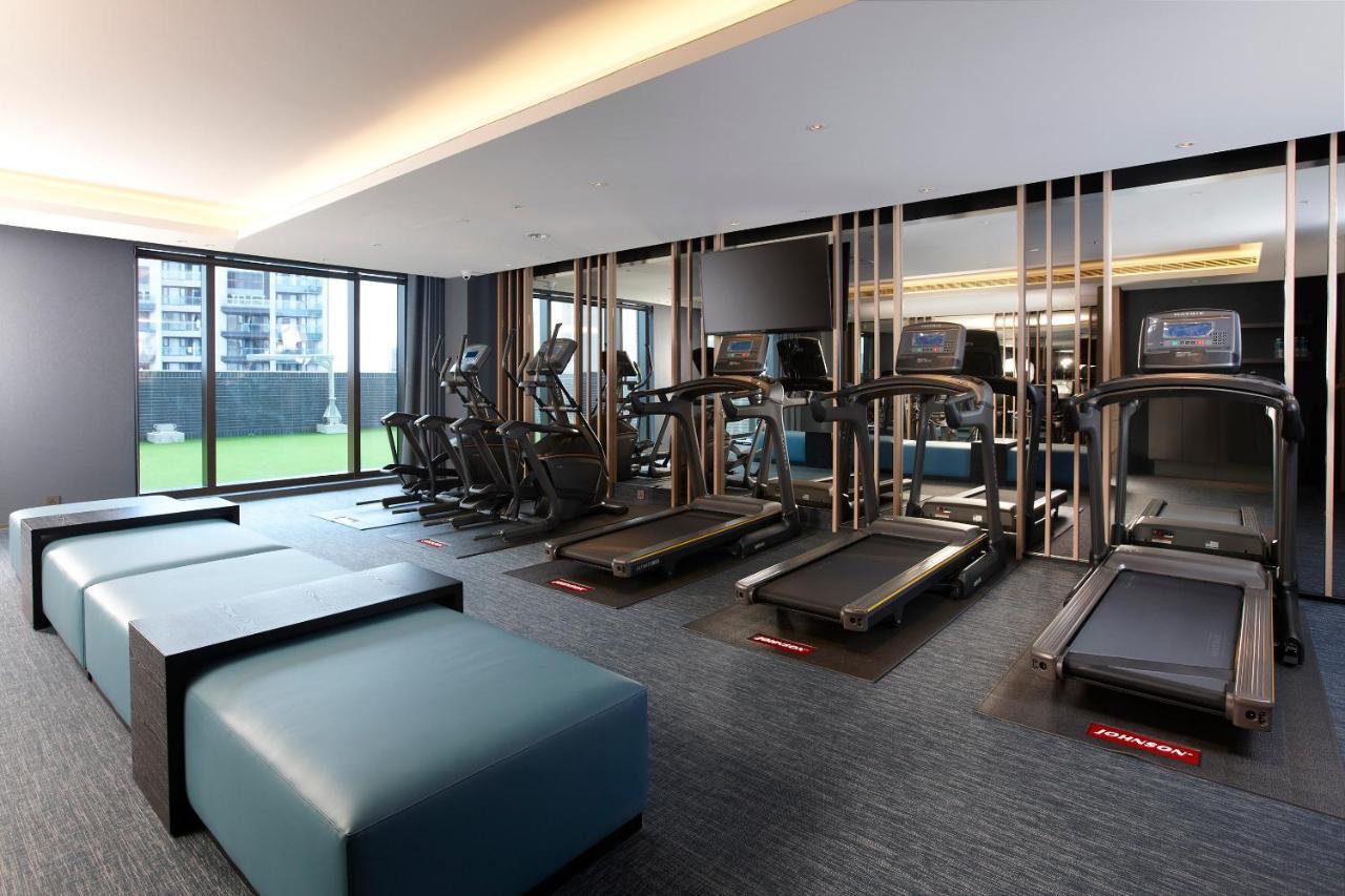 Hotel Cozzi Blu Čung-li Exteriér fotografie The gym at the hotel